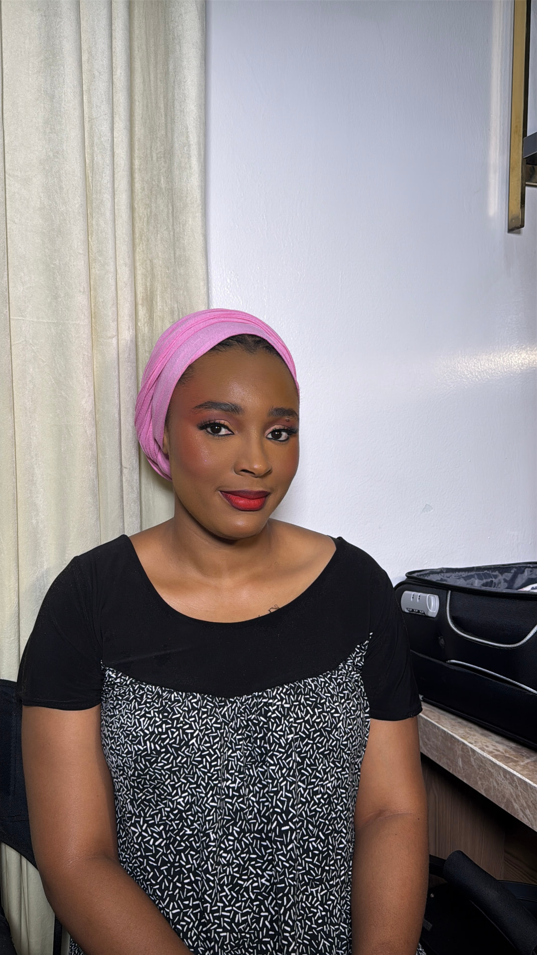 Studio Session — Bold Lip Glam